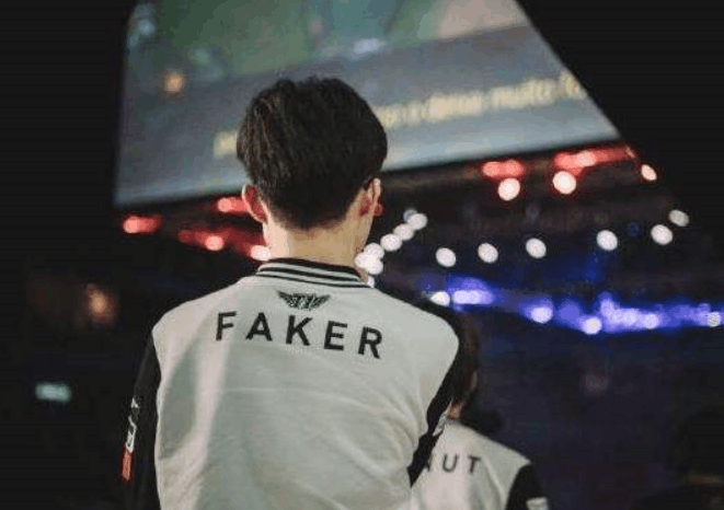 EDG赛后致歉：糟糕的境况是目前团队依旧无法突破的困难